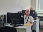 Senioři objevují taje počítačů