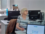 Senioři objevují taje počítačů